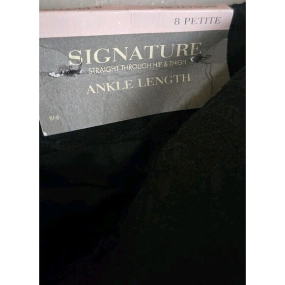 Ann Taylor Pants Womens 8P Black Floral Embossed Ankle Length Career NWT - Picture 3 of 7